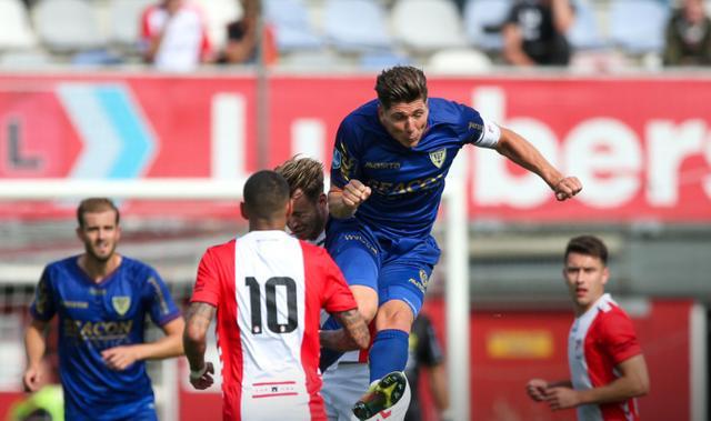 胜利对于柏 胜利对于柏