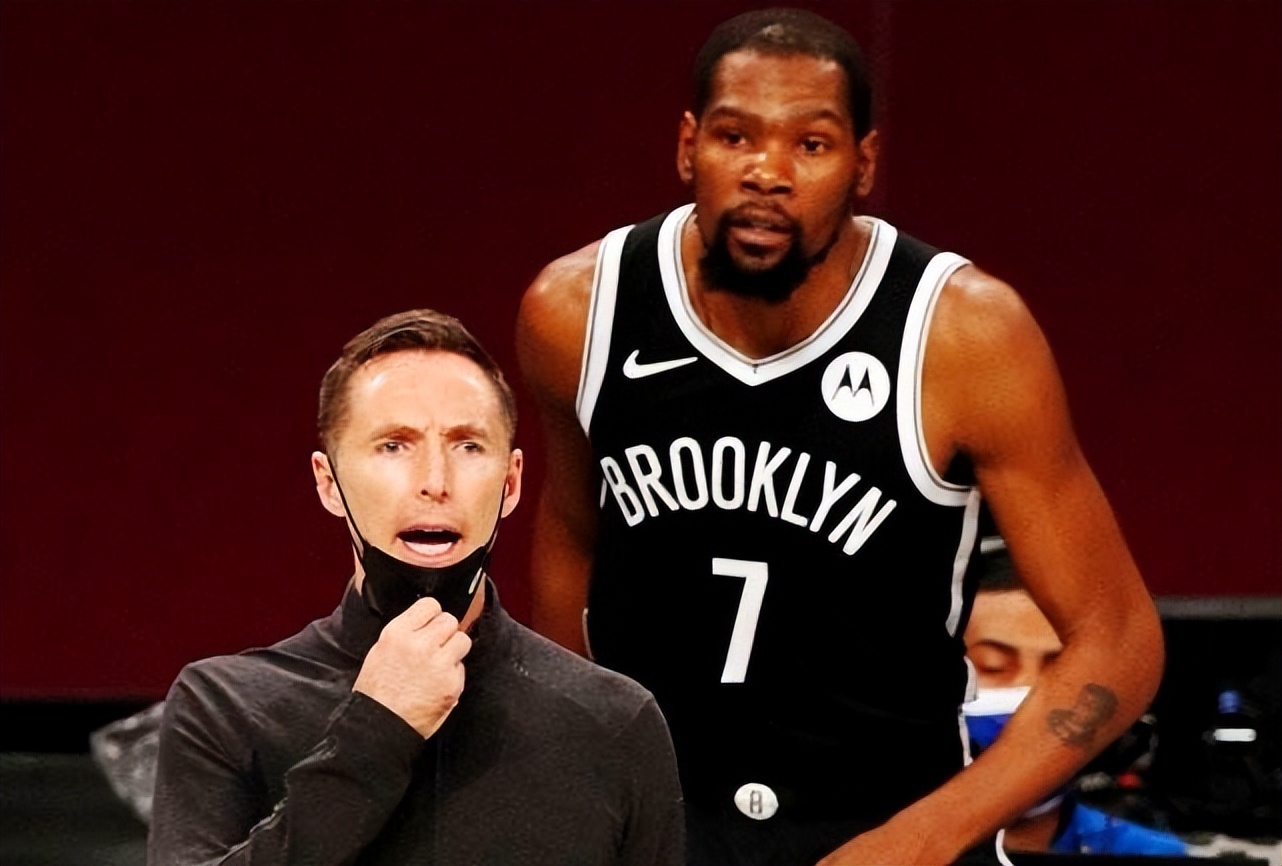 了许多球迷 了许多球迷