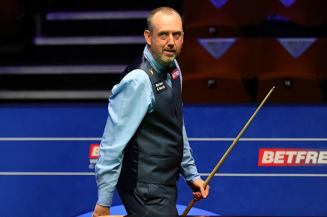 稳固联赛地 稳固联赛地