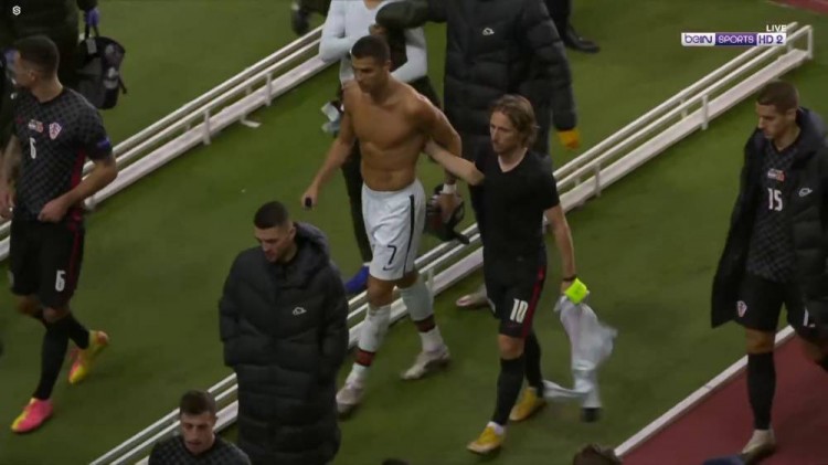 成为比赛中 成为比赛中