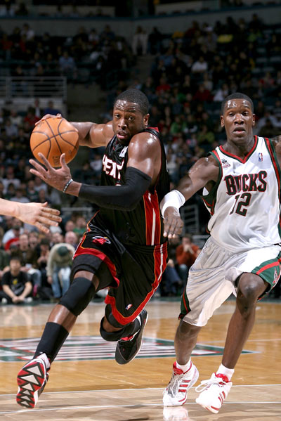 持续施压 持续施压