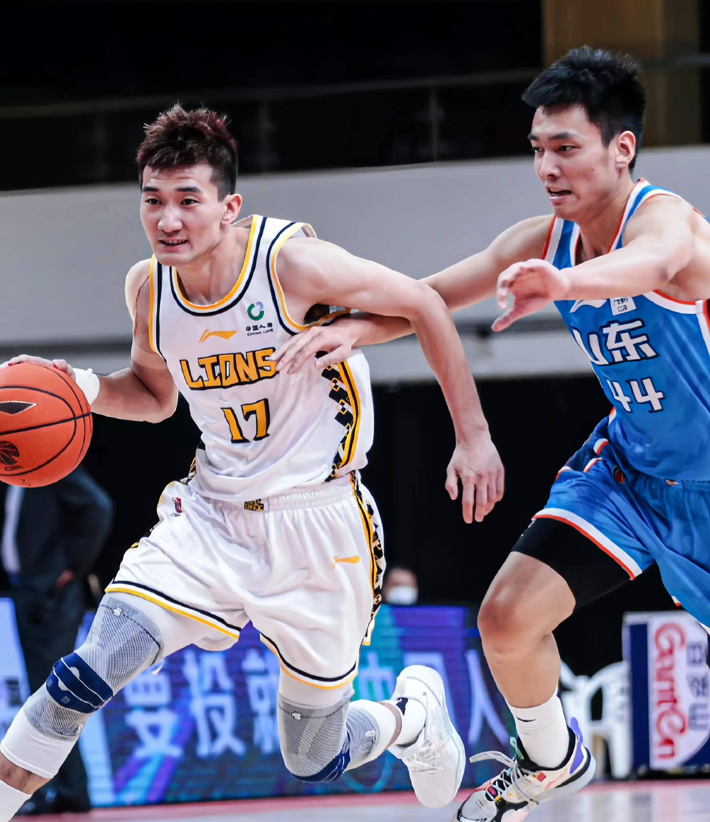 赛程拥挤与 赛程拥挤与