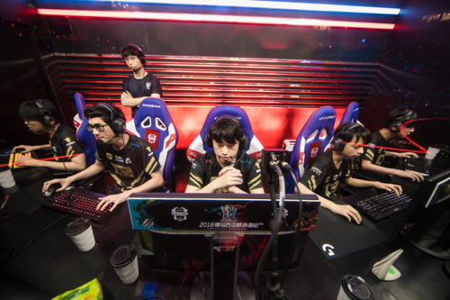 是全场最接 是全场最接